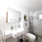 Apartament Pif Livada Postei *