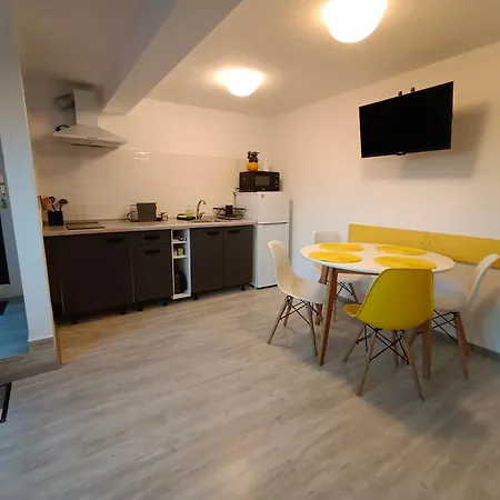 Pif Livada Postei * Braşov