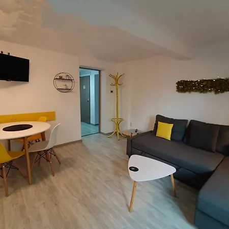 Pif Livada Postei Apartment